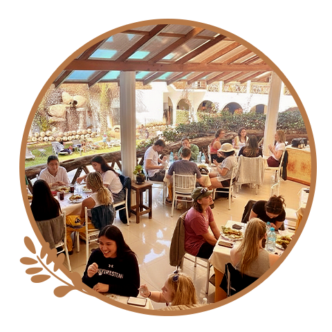 restaurante-en-ica restaurant en ica, comida iqueña, carapulcra, sopa seca, manchapecho